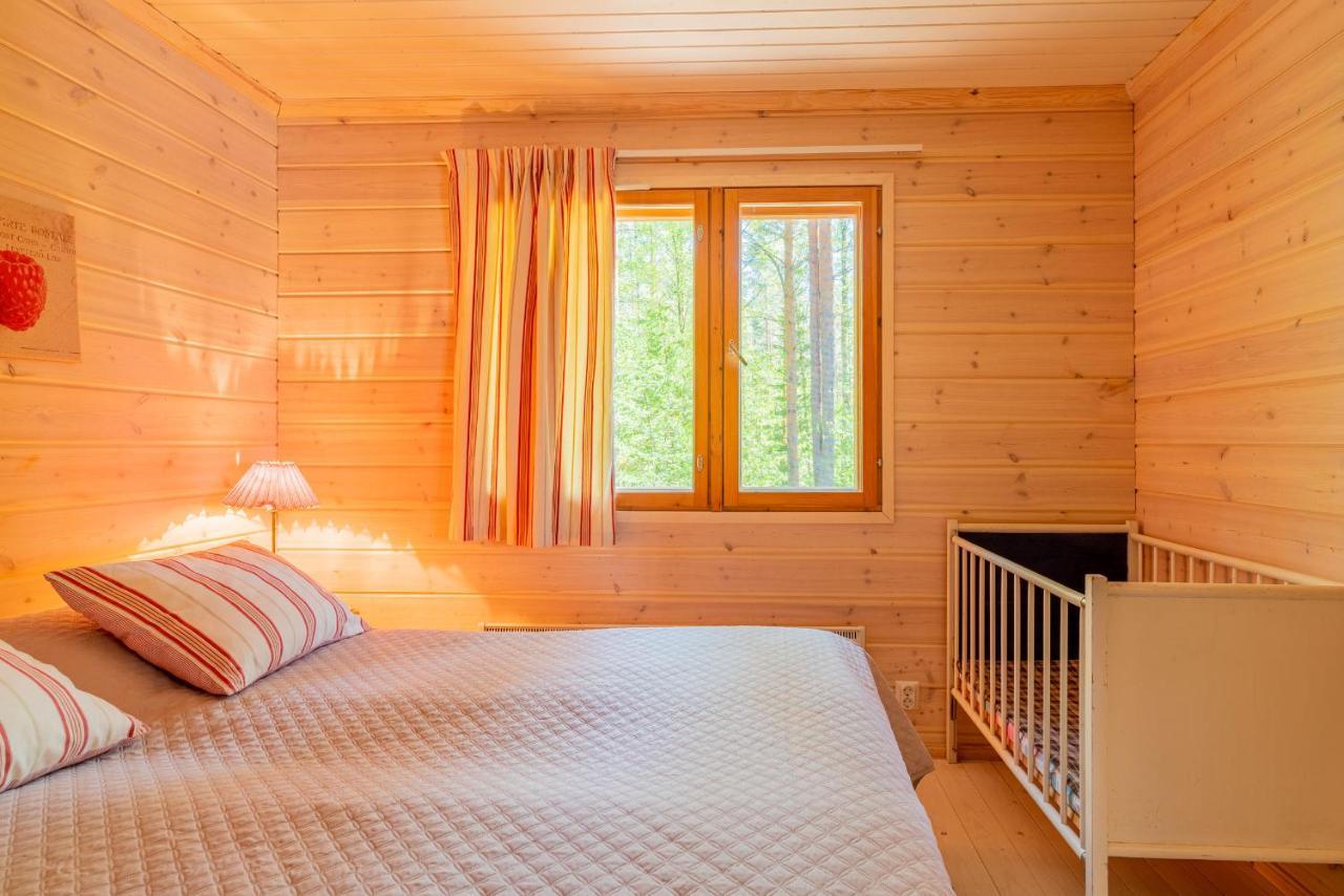 Patalaiska Cottage With Private Beach Ruokolahti Eksteriør billede